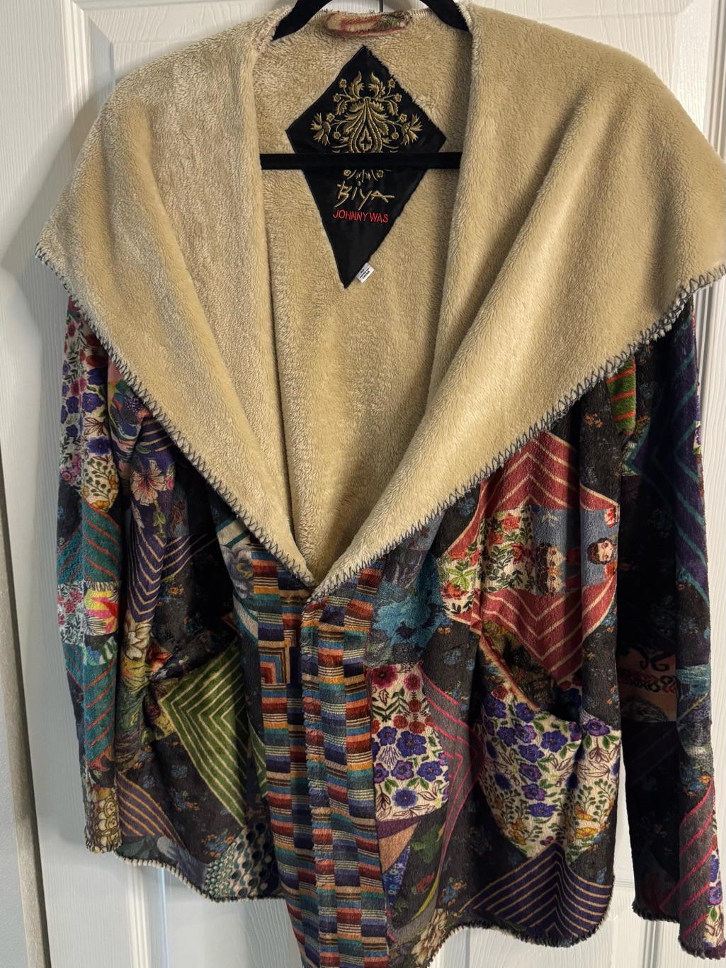 Johnny Was Beige-Collar Patchwork Women's Jacket. Luxurious Look And Feel.